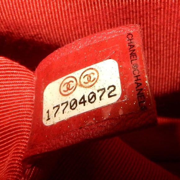 Chanel Red Leather Bag with Gold Chain Strap - Picture 12 of 12